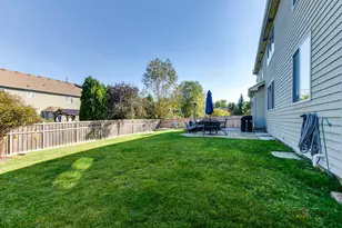 7404 Brentwood Ln, Gurnee, IL 60031 - Photo 45