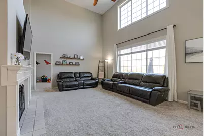 7404 Brentwood Lane, Gurnee, IL 60031 - Photo 19