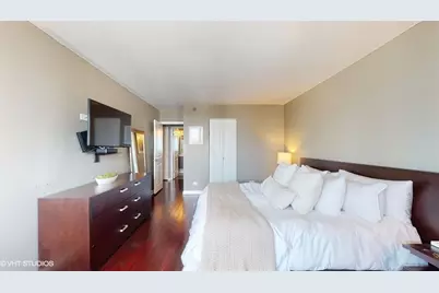 10 E Ontario Street #4301, Chicago, IL 60611 - Photo 11