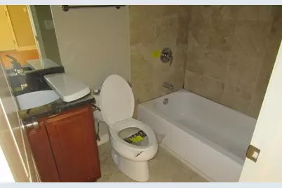 3711 N Kenneth Avenue #220, Chicago, IL 60641 - Photo 9
