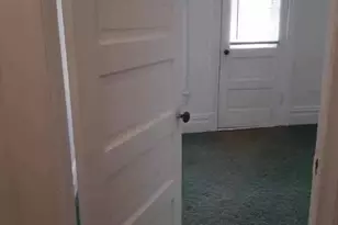 109 E Chamberlin St, Dixon, IL 61021 - Photo 5