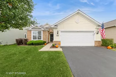 850 Cascade Falls Drive, Elgin, IL 60124 - Photo 1