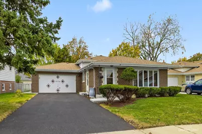 4536 Madison Avenue, Brookfield, IL 60513 - Photo 1