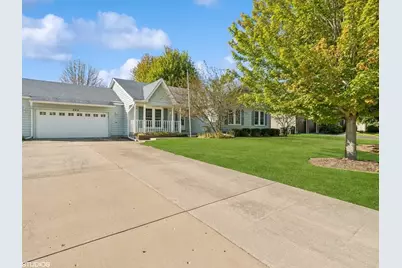 242 Old Darby Lane, Winthrop Harbor, IL 60096 - Photo 1