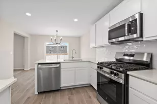 1444 Somerset Dr, Beecher, IL 60401 - Photo 5