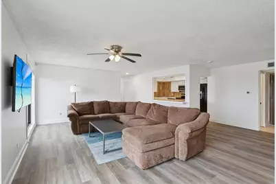 9815 Lawrence Court #3AF, Schiller Park, IL 60176 - Photo 7