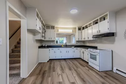 215 N Randolph Street, Princeton, IL 61356 - Photo 9