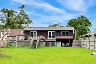 1233 Degener Ave, Elmhurst, IL 60126 - Photo 29