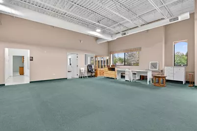 625 N Bridgeport Terrace, Lindenhurst, IL 60046 - Photo 7