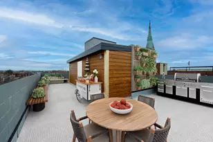 2923 N Southport Ave, Chicago, IL 60657 - Photo 9