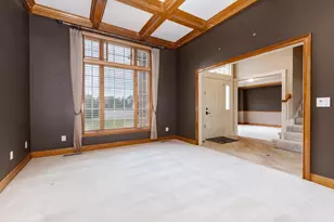 17 Smokey Ct, Bloomington, IL 61704 - Photo 15