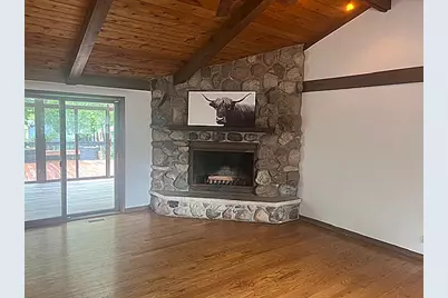 250 Crozier Drive, Grayslake, IL 60030 - Photo 5