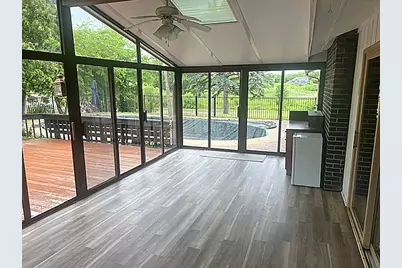 250 Crozier Drive, Grayslake, IL 60030 - Photo 7