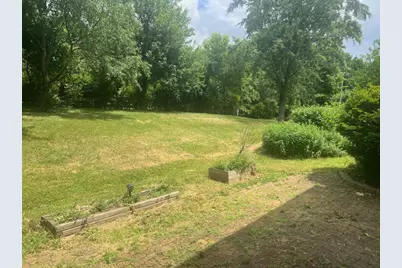 250 Crozier Drive, Grayslake, IL 60030 - Photo 23