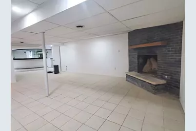 250 Crozier Drive, Grayslake, IL 60030 - Photo 15