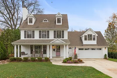 297 Van Damin Avenue, Glen Ellyn, IL 60137 - Photo 1