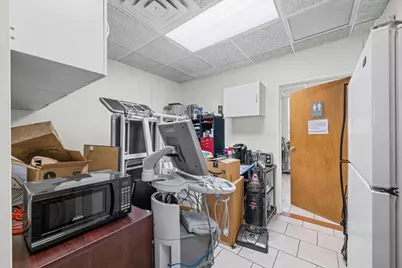 1600 W Dempster Street, Park Ridge, IL 60068 - Photo 17