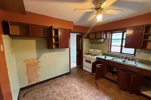 15311 Winchester Ave, Harvey, IL 60426 - Photo 37