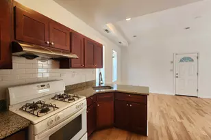 2713 S Crowell St, Chicago, IL 60608 - Photo 23