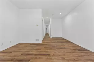 2713 S Crowell St, Chicago, IL 60608 - Photo 11