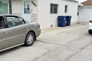 1429 N Wolf Rd, Berkeley, IL 60163 - Photo 19