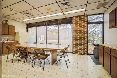 300 Marquardt Drive #102, Wheeling, IL 60090 - Photo 17