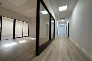 300 Marquardt Dr, Wheeling, IL 60090 - Photo 9