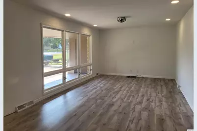 3 Lynn Rose Heights, Mt. Sterling, IL 62353 - Photo 5