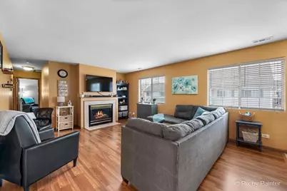 136 Village Creek Drive #136, Lake in the Hills, IL 60156 - Photo 3