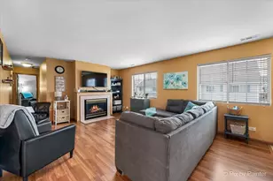 136 Village Creek Dr, Lake in the Hills, IL 60156 - Photo 3