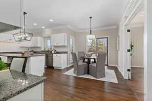 5704 Hampton Dr, Long Grove, IL 60047 - Photo 17