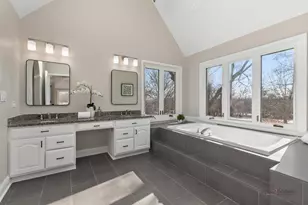 5704 Hampton Dr, Long Grove, IL 60047 - Photo 25