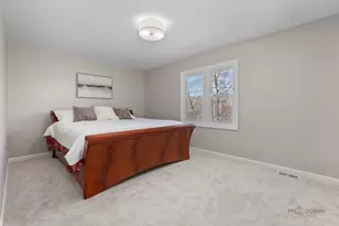 5704 Hampton Dr, Long Grove, IL 60047 - Photo 29