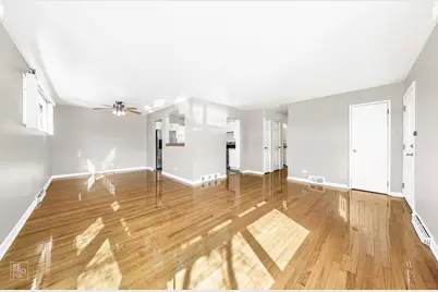 283 S Fair Avenue, Elmhurst, IL 60126 - Photo 5