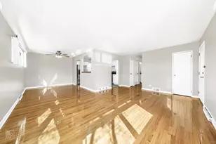 283 S Fair Ave, Elmhurst, IL 60126 - Photo 5