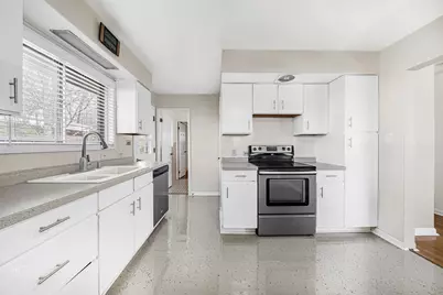 283 S Fair Avenue, Elmhurst, IL 60126 - Photo 9