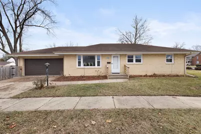 1324 Jonathan Avenue, Rockford, IL 61103 - Photo 1