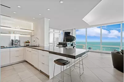 401 N Wabash Avenue #84F, Chicago, IL 60611 - Photo 9