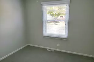 533 Surryse Rd, Lake Zurich, IL 60047 - Photo 29