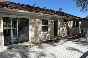 533 Surryse Rd, Lake Zurich, IL 60047 - Photo 5