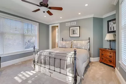 347 Bluffs Edge Drive, Lake Forest, IL 60045 - Photo 27