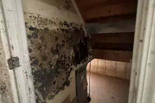 17617 Central Park Ave, Hazel Crest, IL 60429 - Photo 15