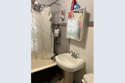 [Address not provided], Chicago, IL 60618 - Photo 9