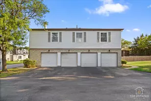 2044 N Ginger Creek Dr, Palatine, IL 60074 - Photo 19