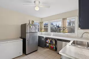 417 Callan Ave, Evanston, IL 60202 - Photo 5