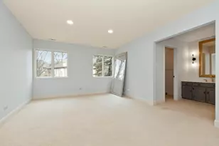 7920 W Lakeview Ct, Palos Heights, IL 60463 - Photo 11