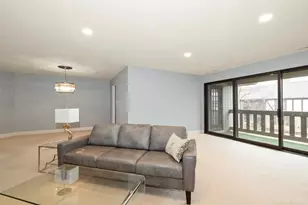 7920 W Lakeview Ct, Palos Heights, IL 60463 - Photo 5