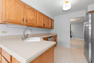 7920 W Lakeview Ct, Palos Heights, IL 60463 - Photo 7