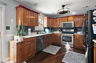 582 Diversatech Drive S, Manteno, IL 60950 - Photo 5