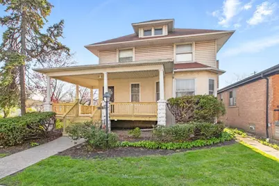 10130 S Lowe Avenue, Chicago, IL 60628 - Photo 1